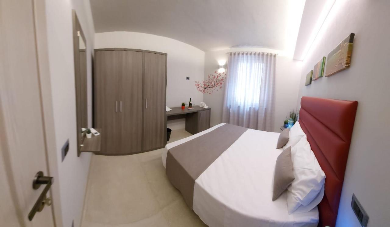 Casa Vacanze Piccolpasso 20 Urbania Extérieur photo