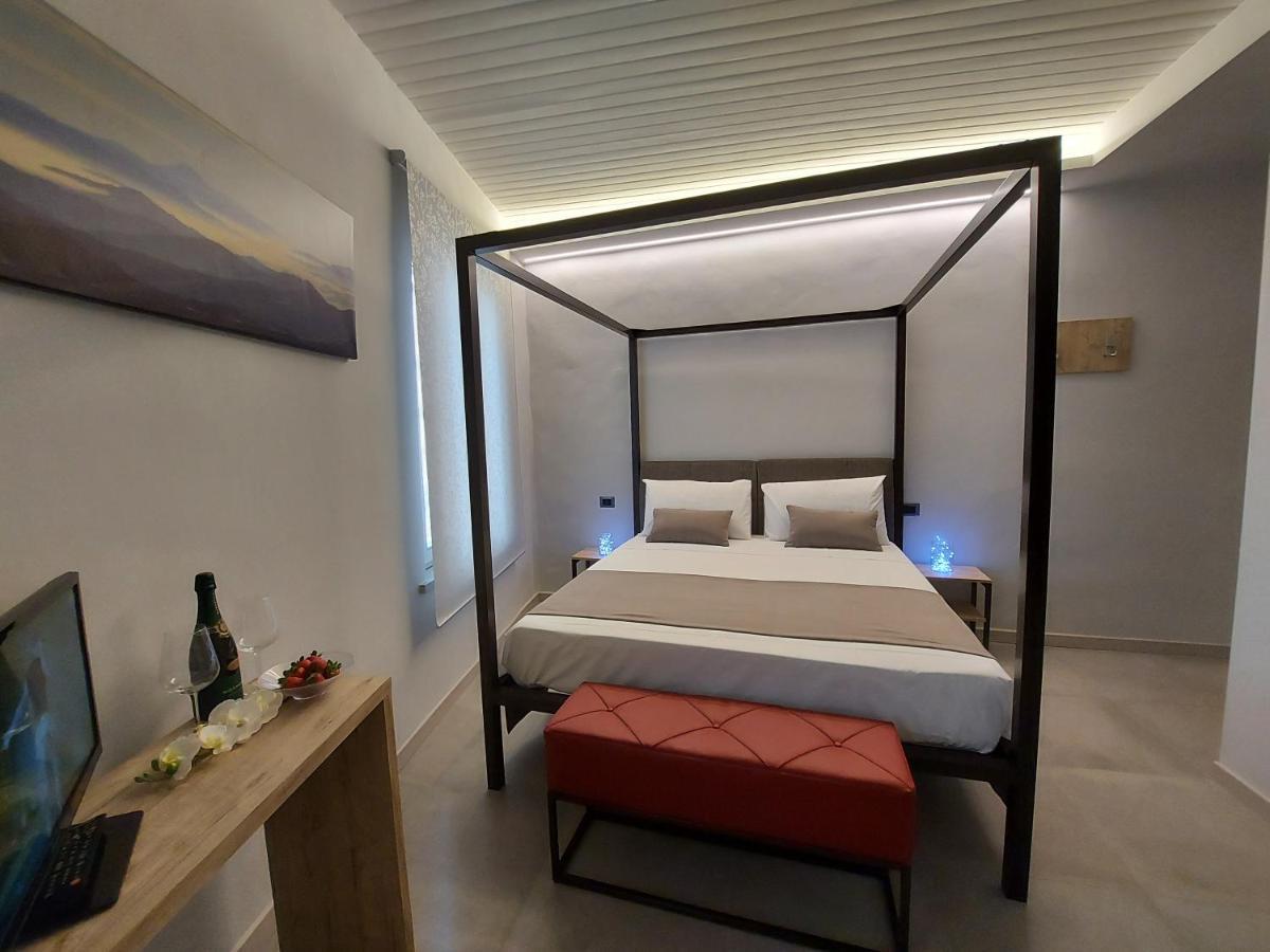 Casa Vacanze Piccolpasso 20 Urbania Extérieur photo